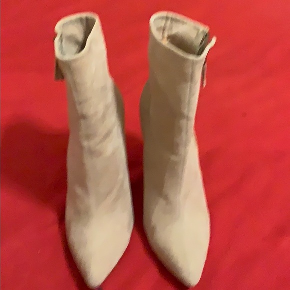 Boots - Picture 2 of 4